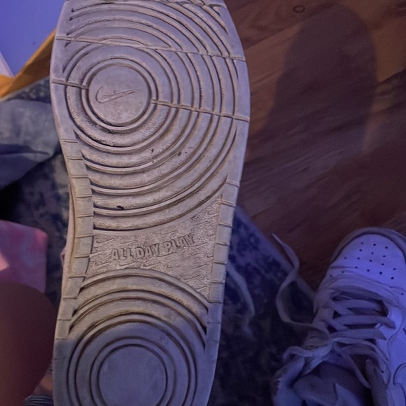 Air forces in bad condition - Picture 9 of 11